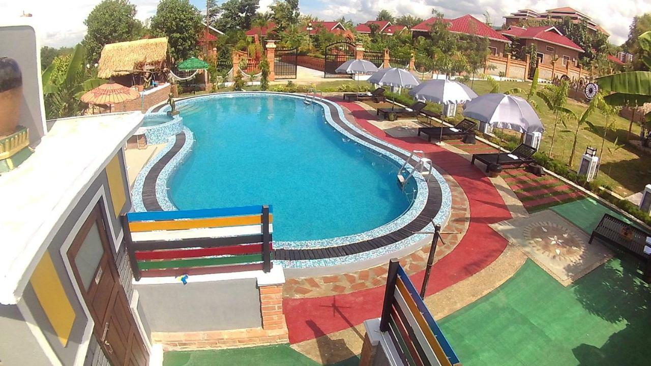 ניאונגשווה New May Haw Nann Villa מראה חיצוני תמונה